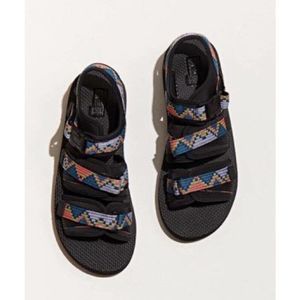 Urban Outfitters UO Web Tech Sandal Size 10